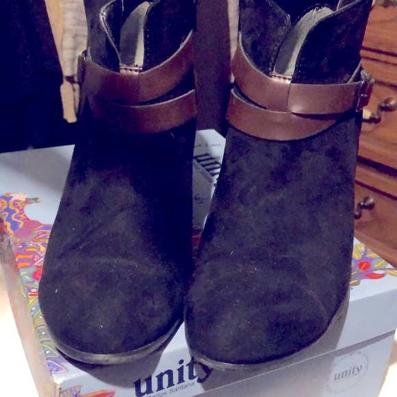 unity Shoes - Faux suede booties